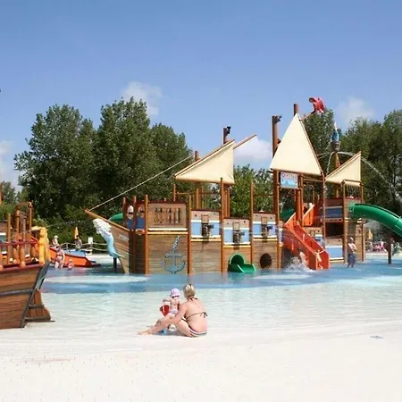 Estivo Premium Mobile Homes On Pra Delle Torri Campsite