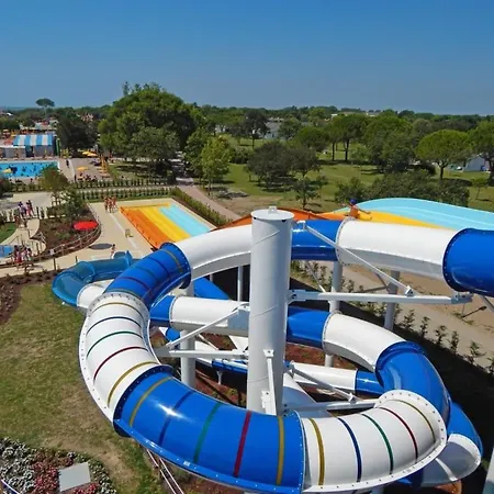 Campsite Estivo Premium Mobile Homes On Pra Delle Torri Caorle