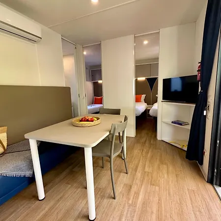 Estivo Premium Mobile Homes On Pra Delle Torri Kemp Caorle